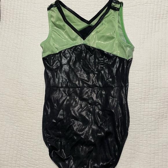 ADULT SMALL ADIDAS GYMNASTICS LEO - Picture 3 of 4